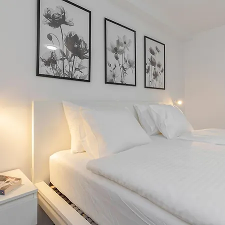 Serenity - New, Stylish, Near * Bled