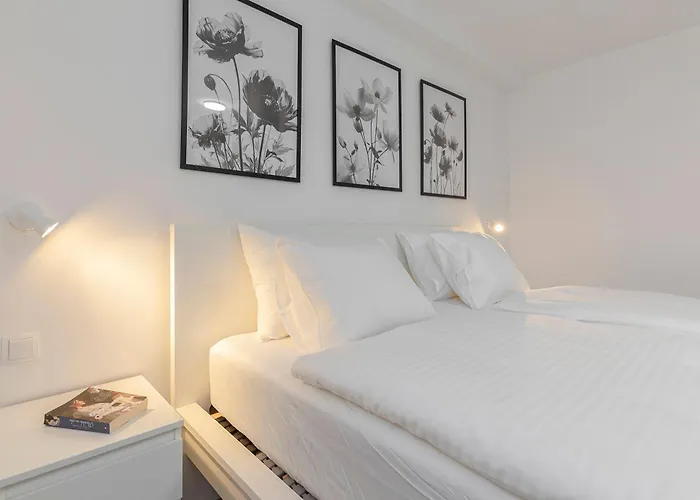 Serenity - New, Stylish, Near * Bled