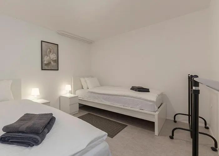 Lejlighed Serenity - New, Stylish, Near *